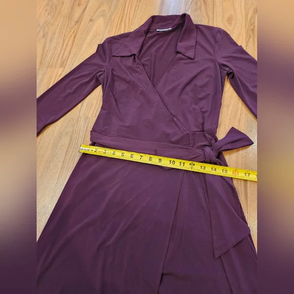 Elegant Purple Wrap Dress - Picture 5 of 11